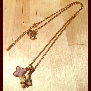 New Wedgwood necklace with two pendants